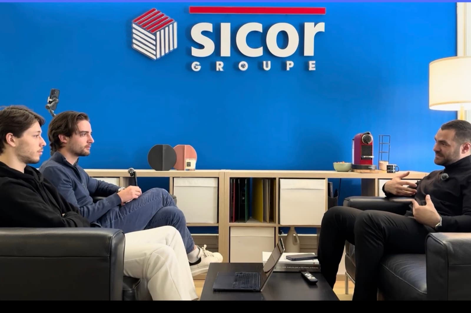 Alfred et Jim en plateau podcast avec SICOR Groupe